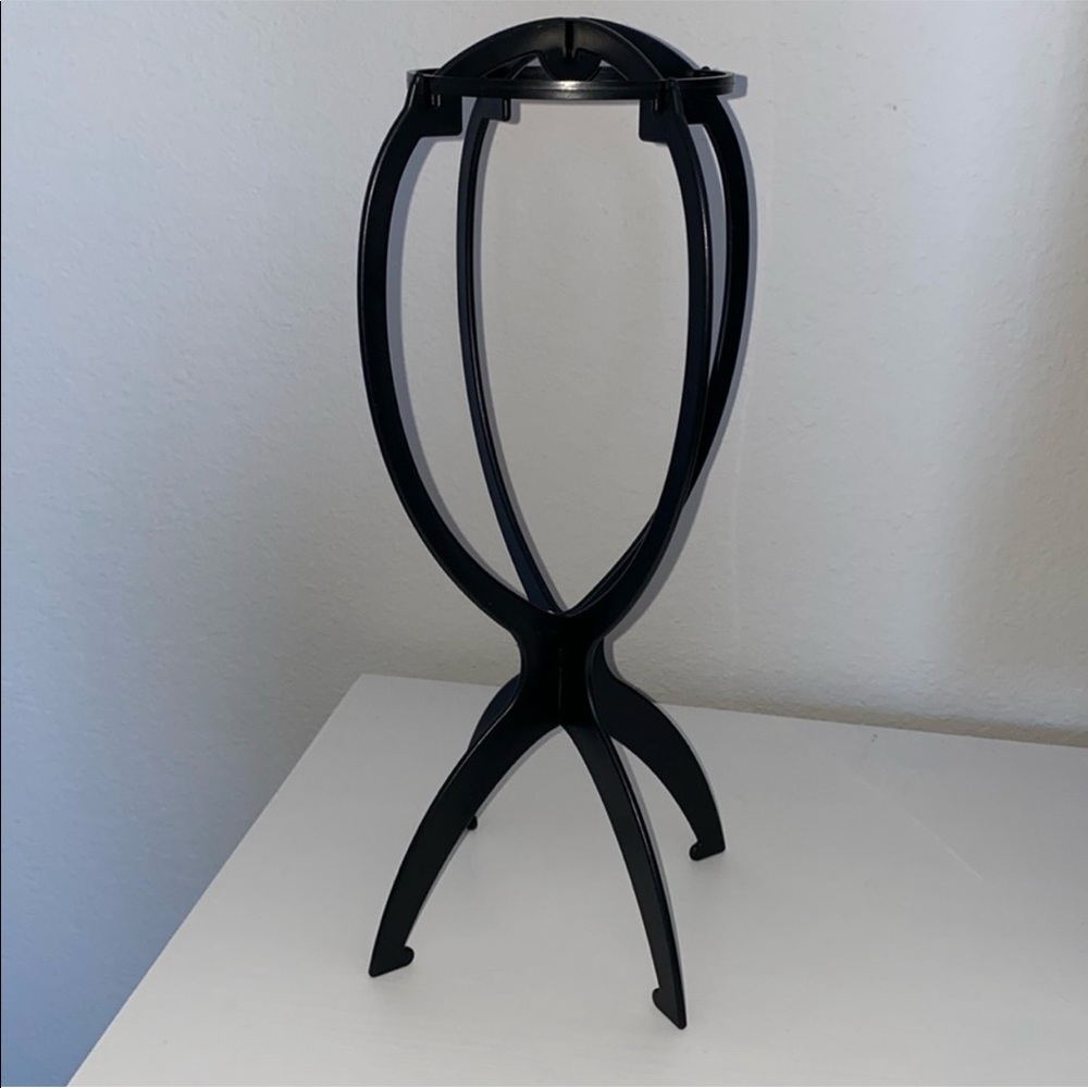 Plastic Wig Stands
